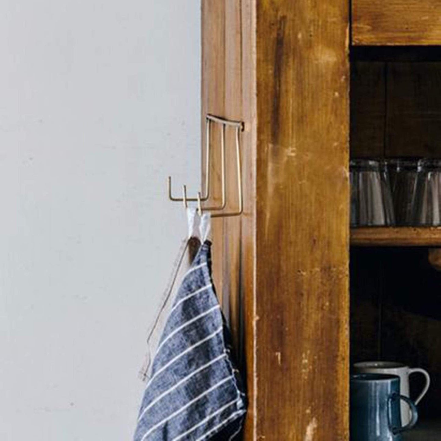 Simple Triple Hook, Choose