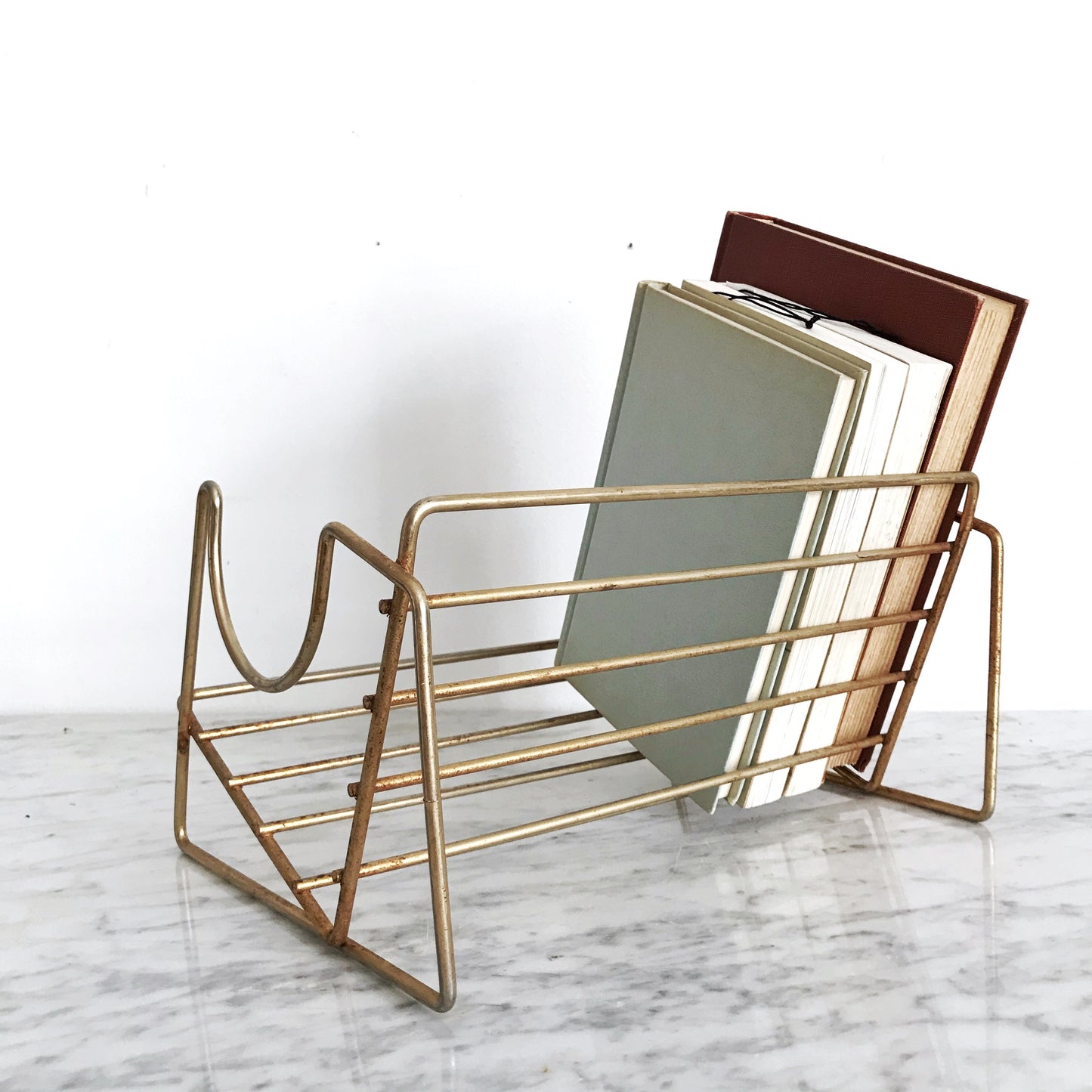 Vintage Gold Wire Book Holder