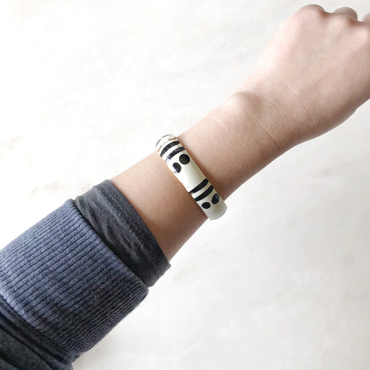 Vintage Mod Tribal Clip Bracelet