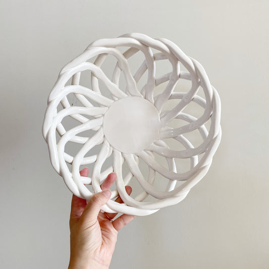 White Woven Latticed Ceramic Basket / Bowl