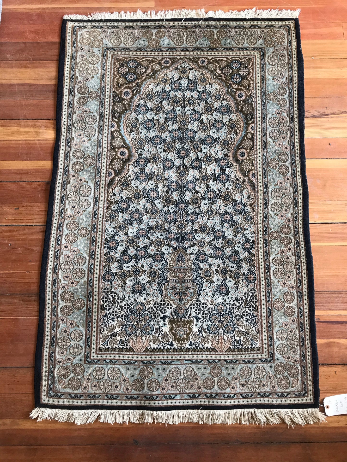 Vintage Handmade Kashmir Rug, Inlay Silk (3x5)