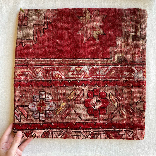 Hand-knotted Turkish Pillow Cover (16 x 16)