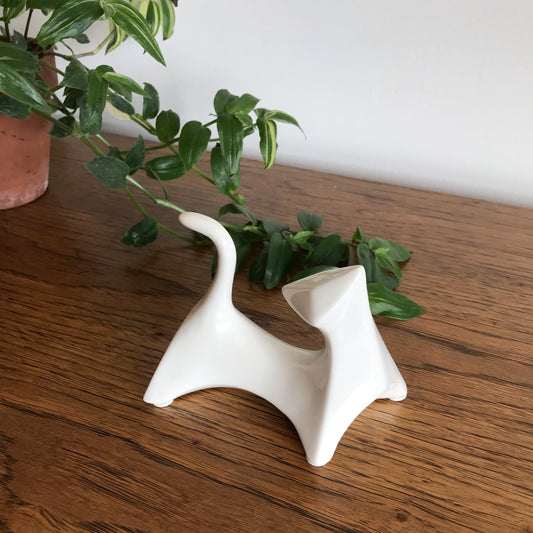 MCM Minimalist Porcelain Cat