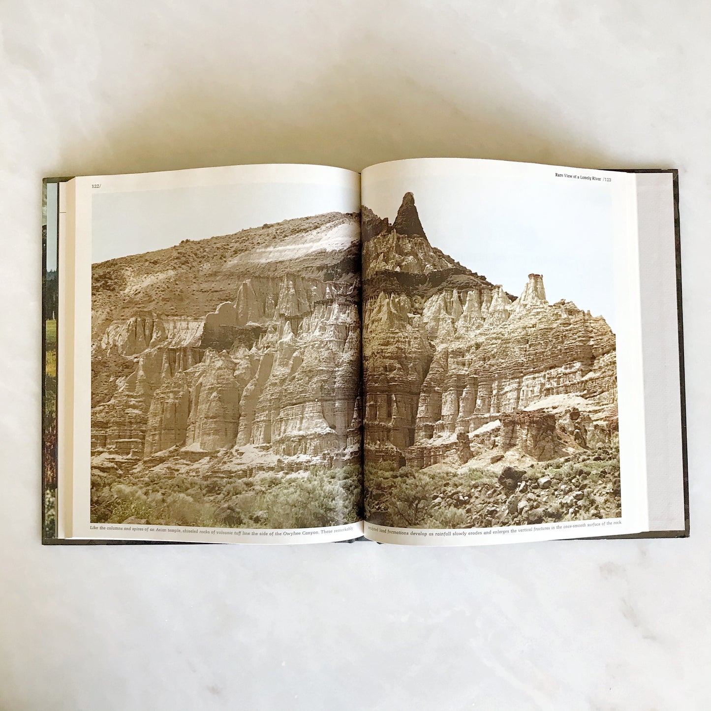 Book: The Snake River Country