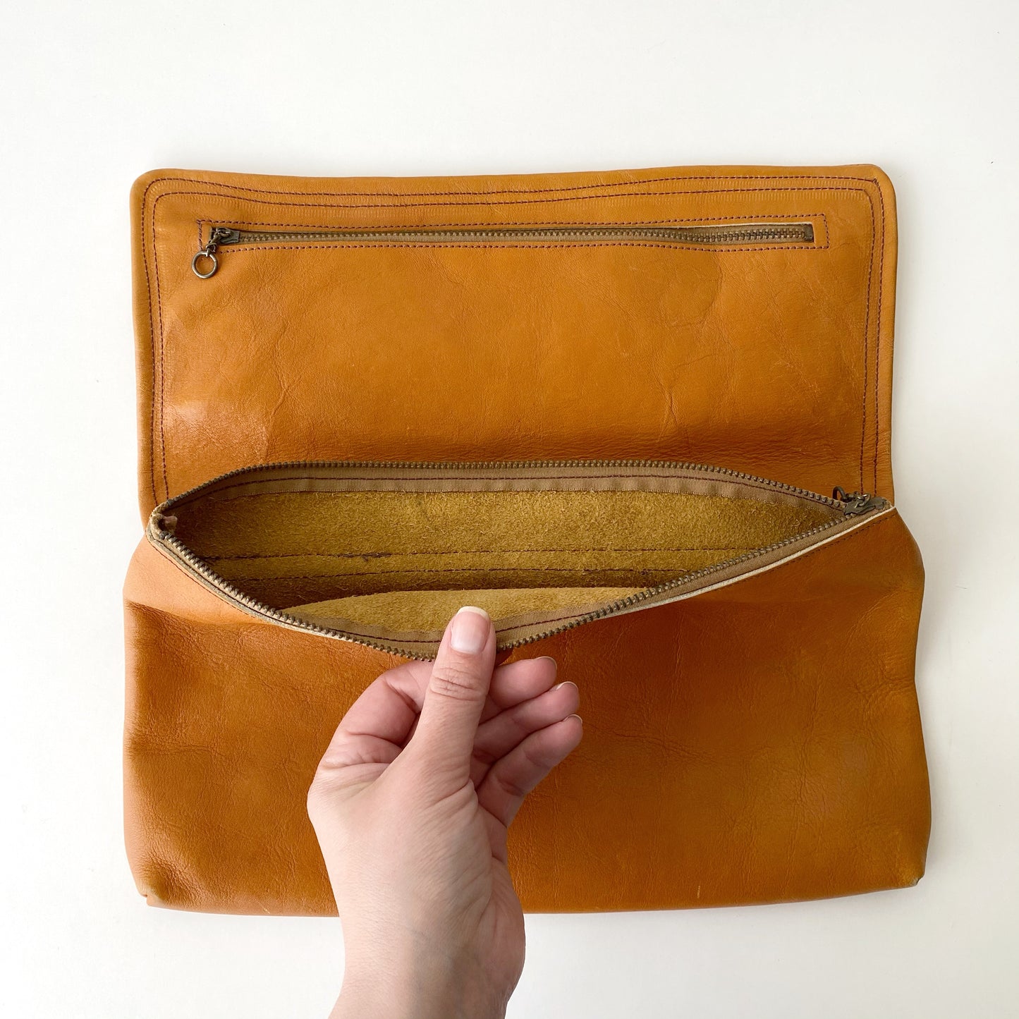 Vintage 1970’s Leather Folding Clutch Purse