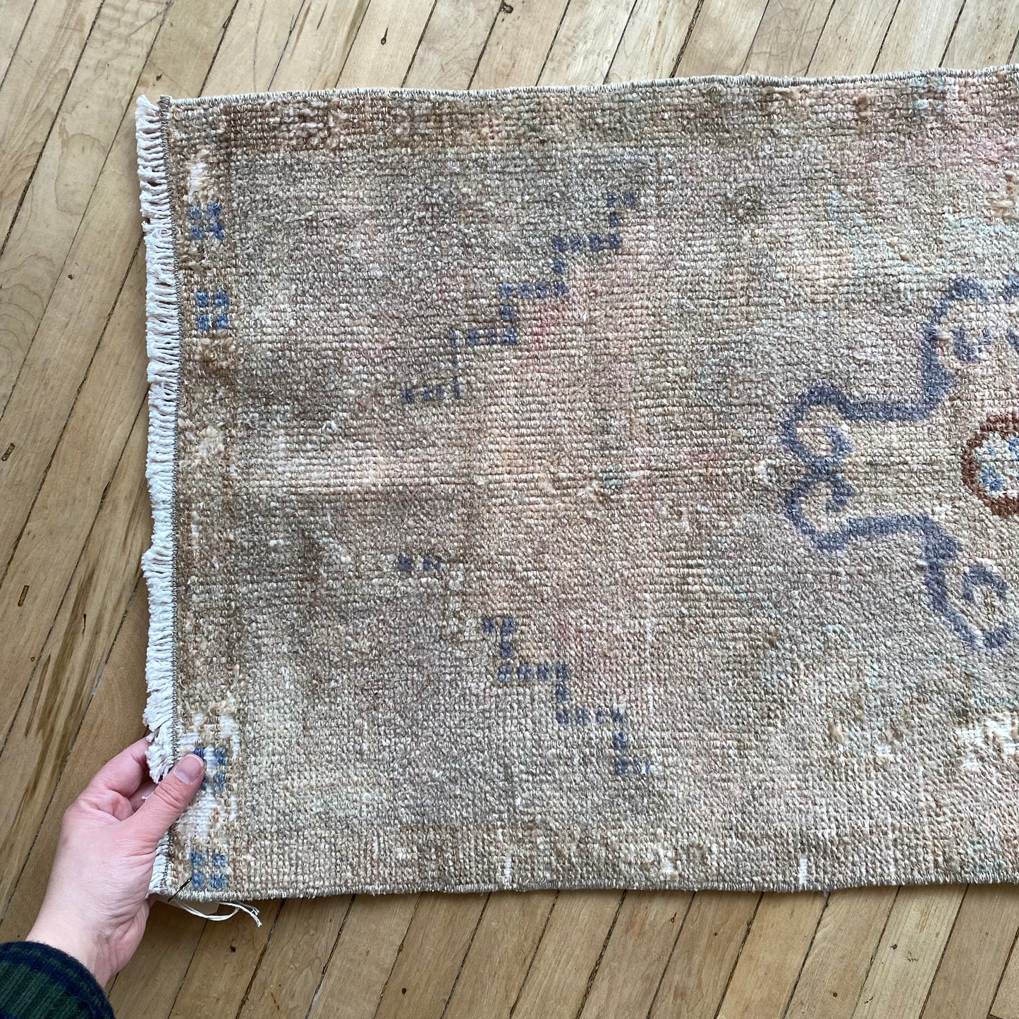 Mini Rug 4 (1.7 x 3.5)