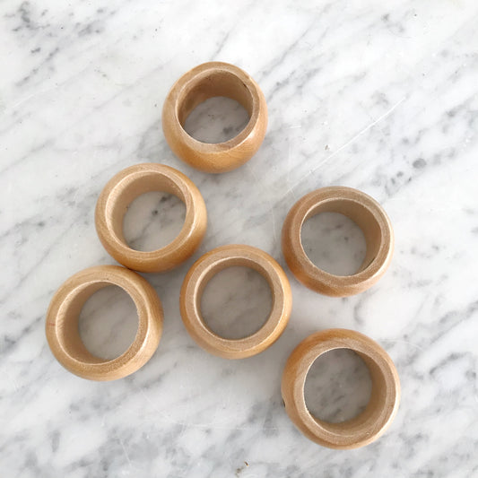 Set of 6 Vintage Wooden Napkin Rings