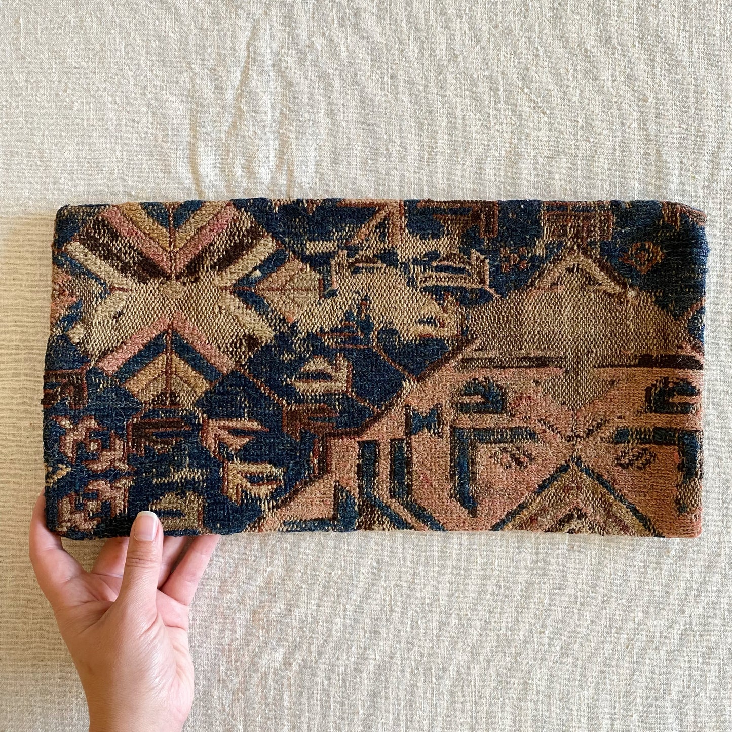 Hand-knotted Turkish Pillow Cover (8x16)