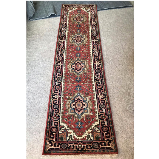 "WREN" Runner Rug (9.8 x 2.6)