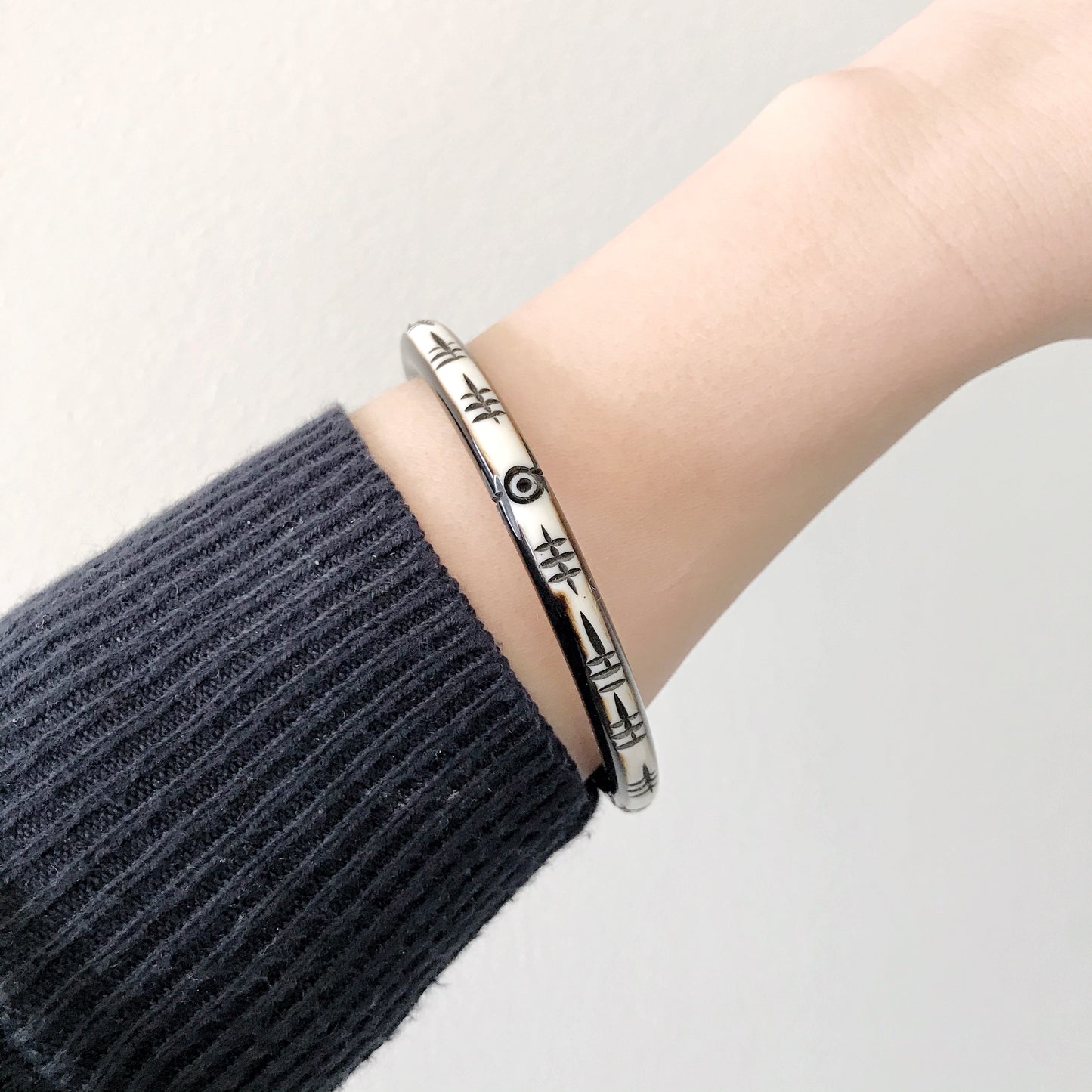 Vintage Faux-Horn Bangle