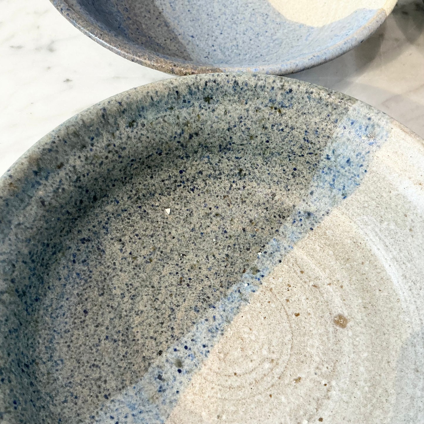 S/4 Vintage Pottery Dishes with Handles