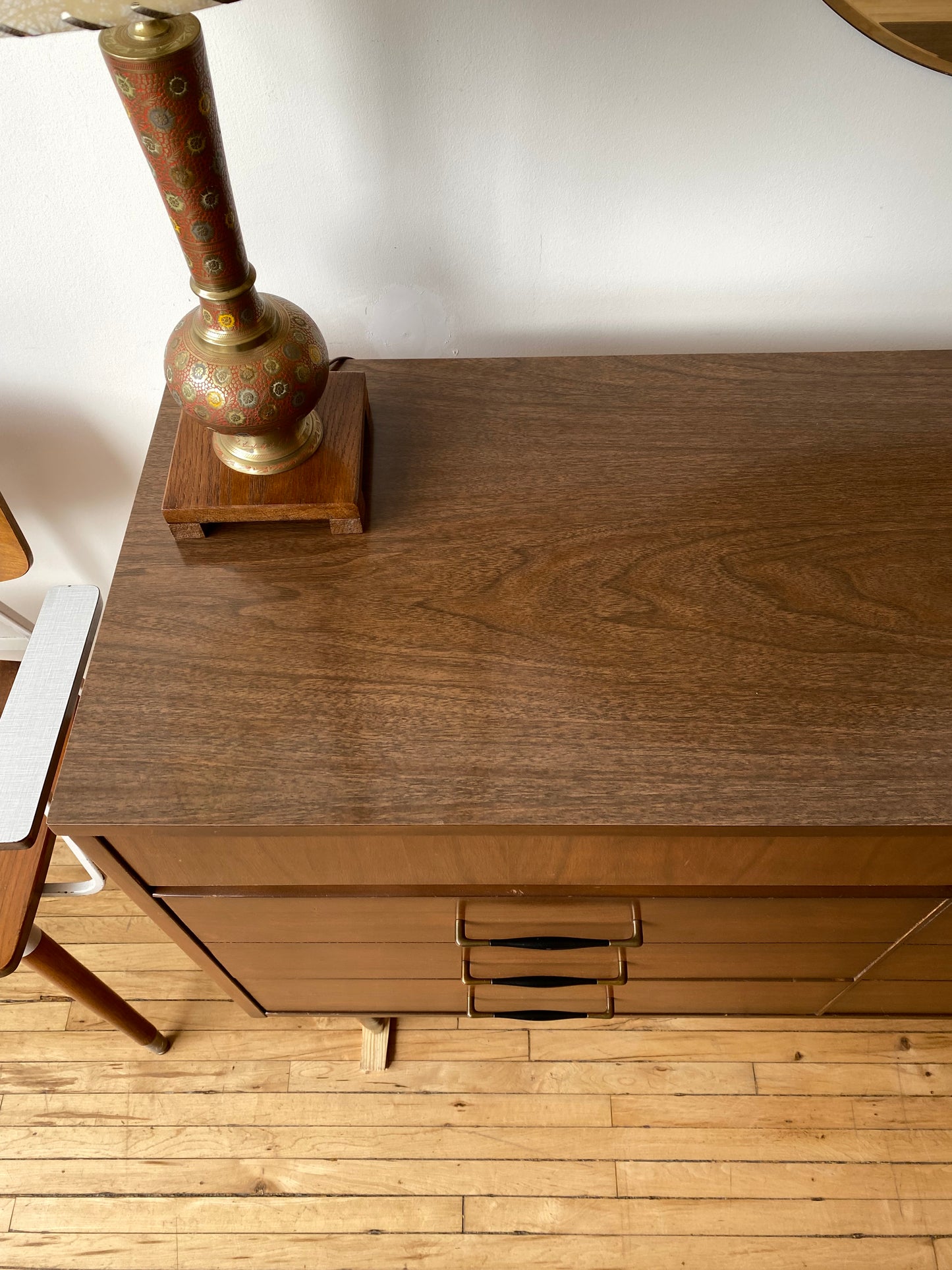 Vintage MCM 6-Drawer Dresser