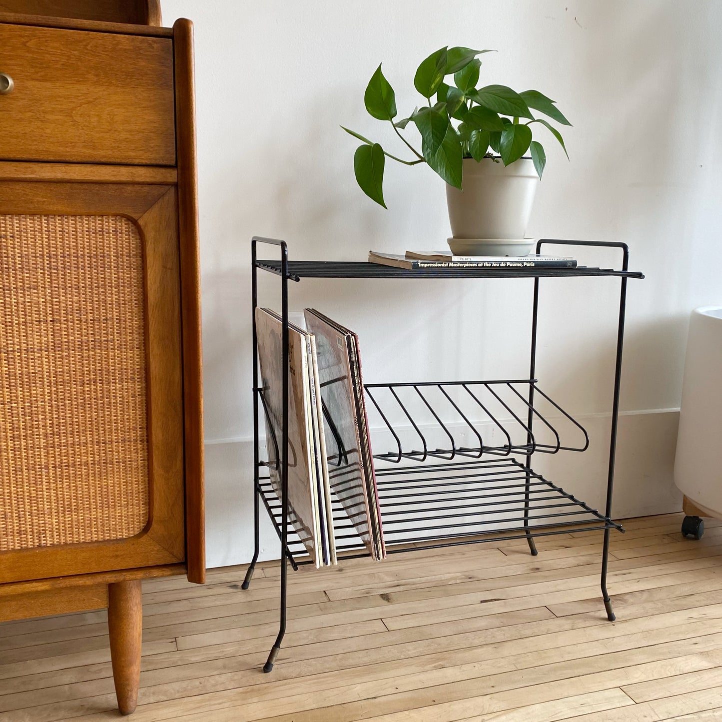 Vintage Mid-Century Wire Record Stand