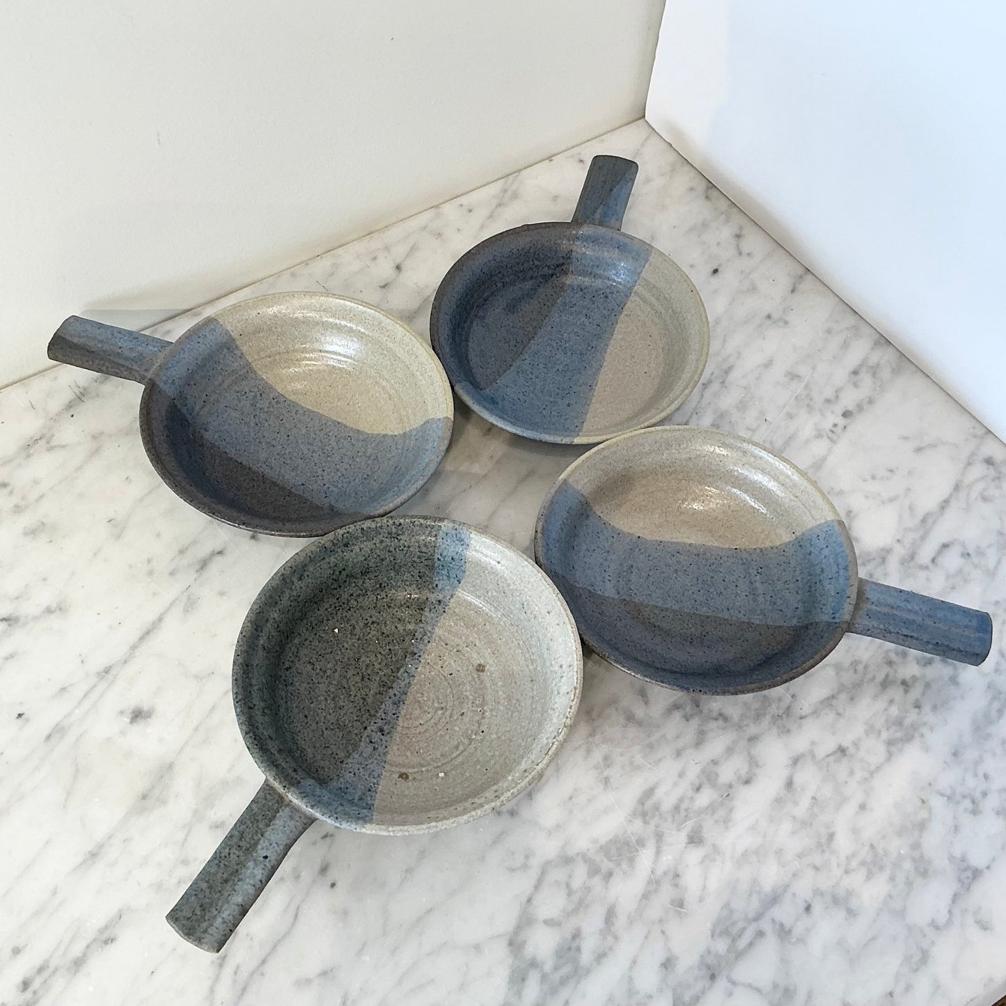 S/4 Vintage Pottery Dishes with Handles