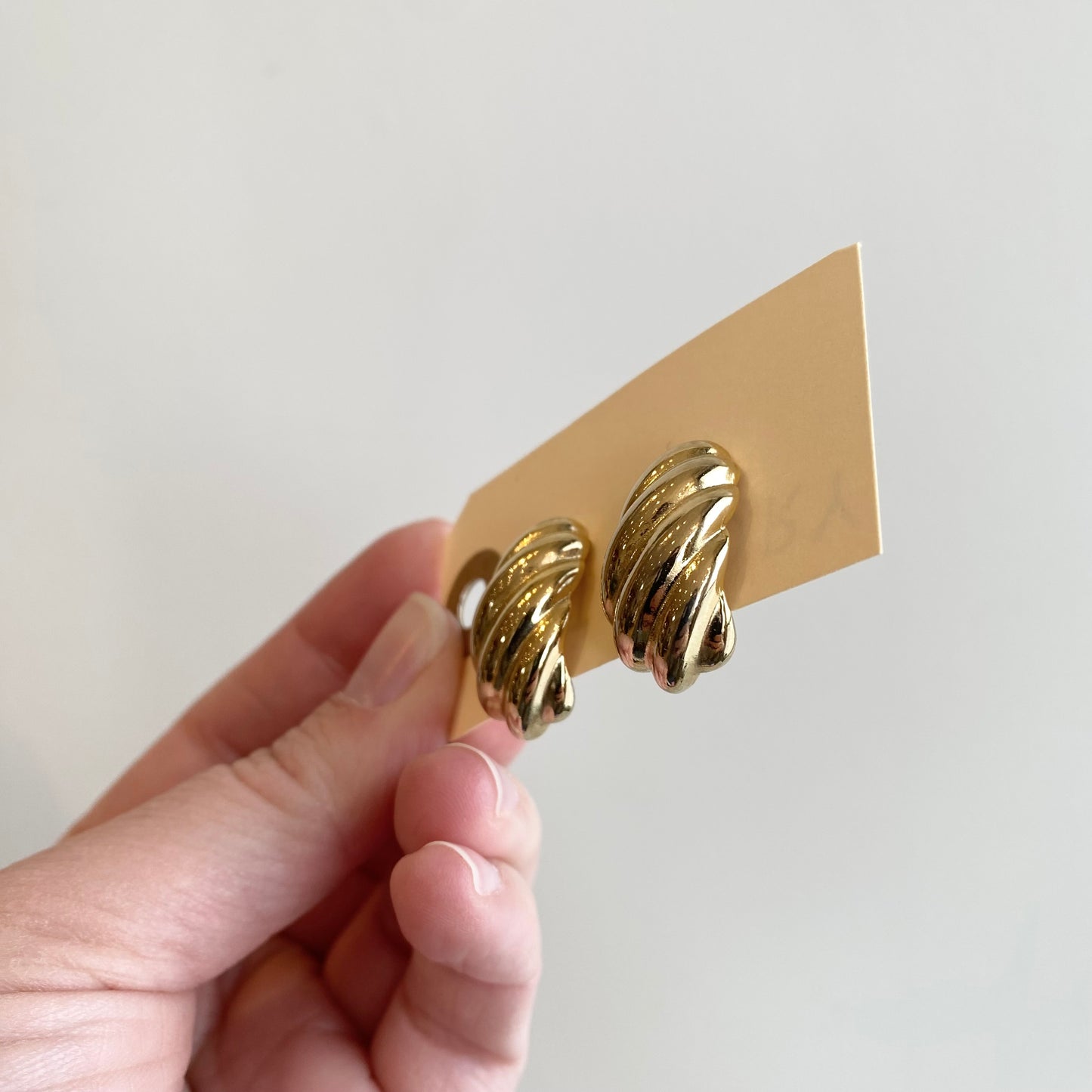 Vintage Golden “Swirl” Earrings