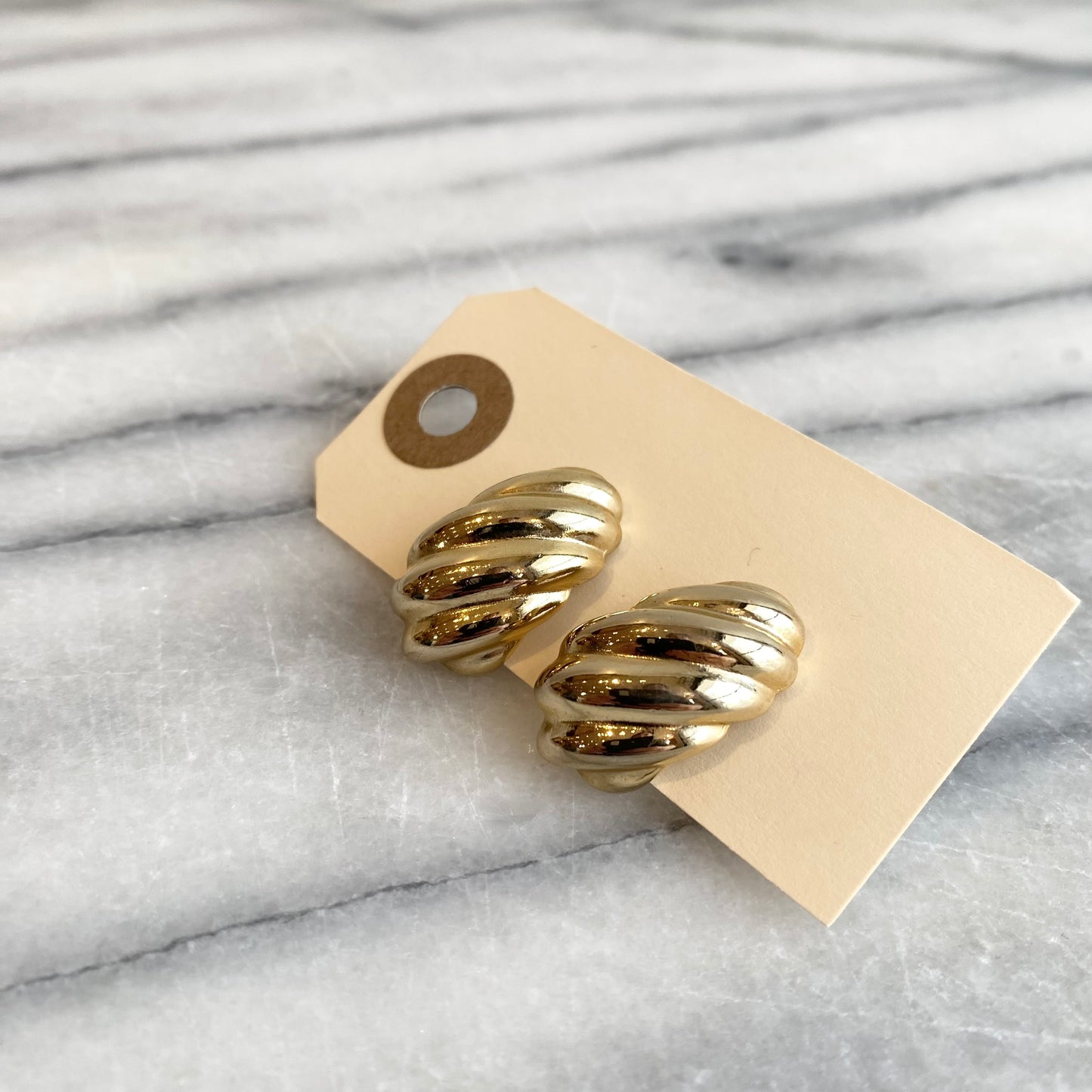 Vintage Golden “Swirl” Earrings