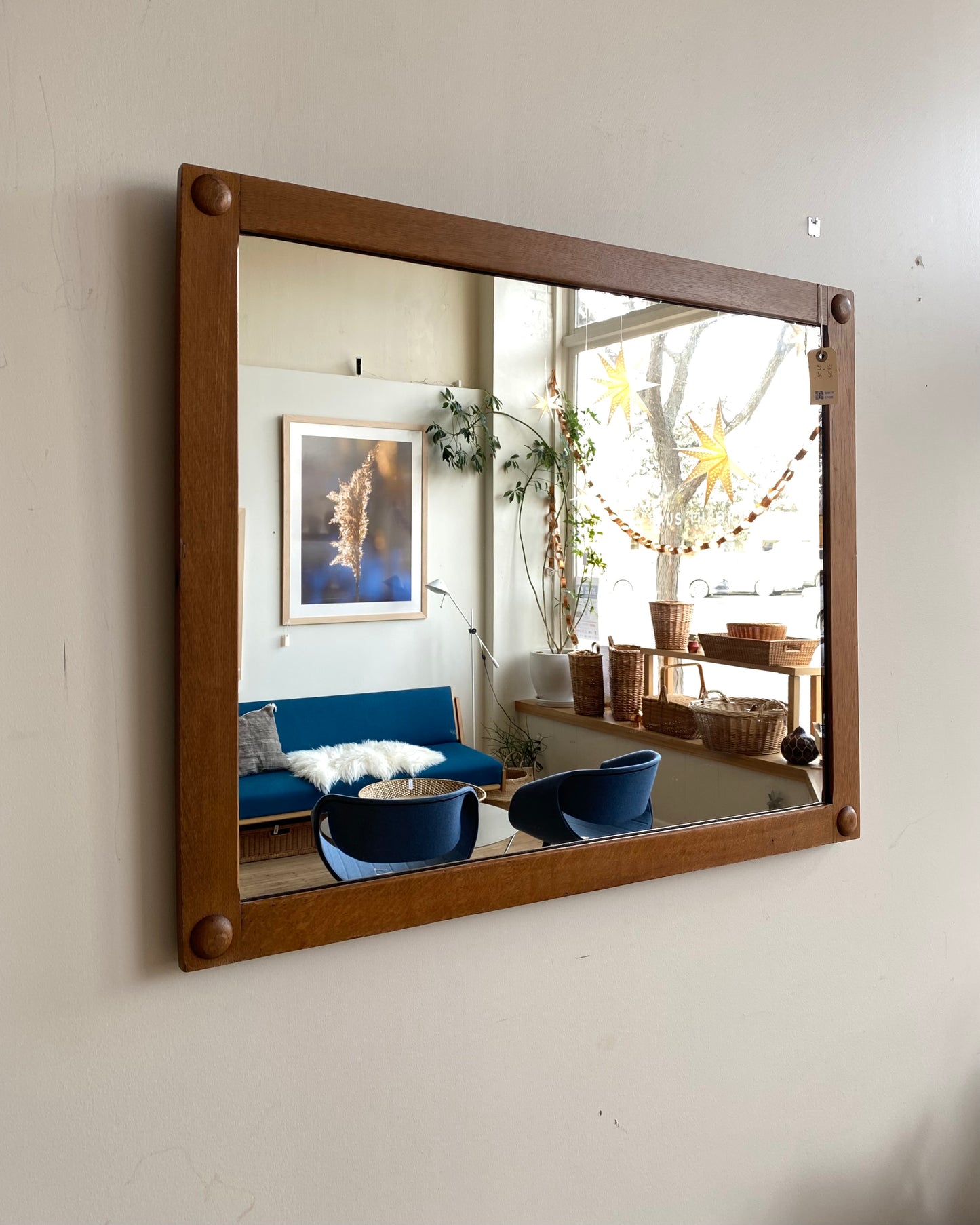 Large Antique Oak Mirror (33.25 x 27.25)
