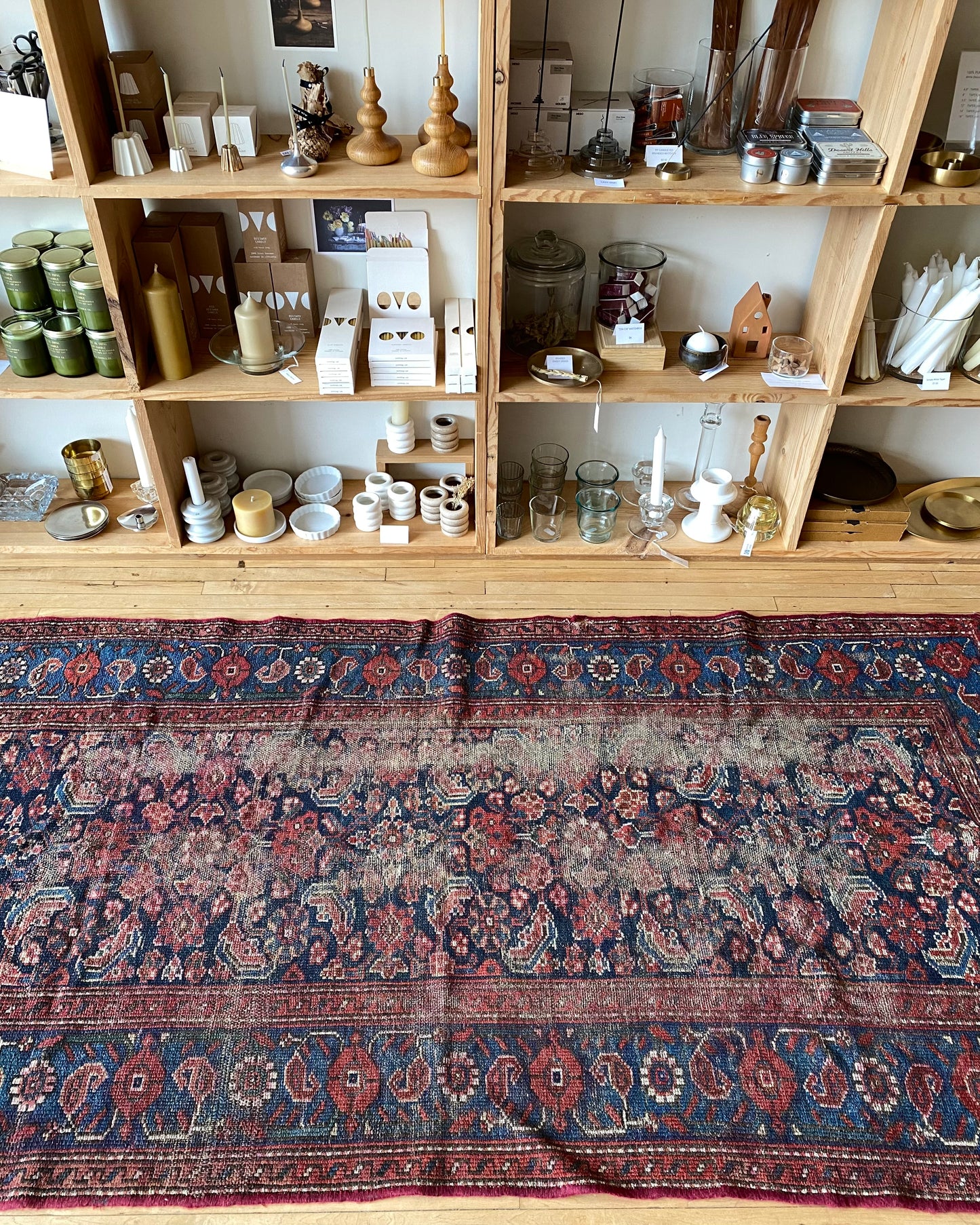 Vintage Hand-knotted Wool Rug (3’5” x 6’6”)