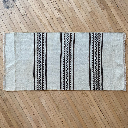 Vintage Hand-Woven Turkish Kilim Rug (1’ 10.5” x 3’11”)