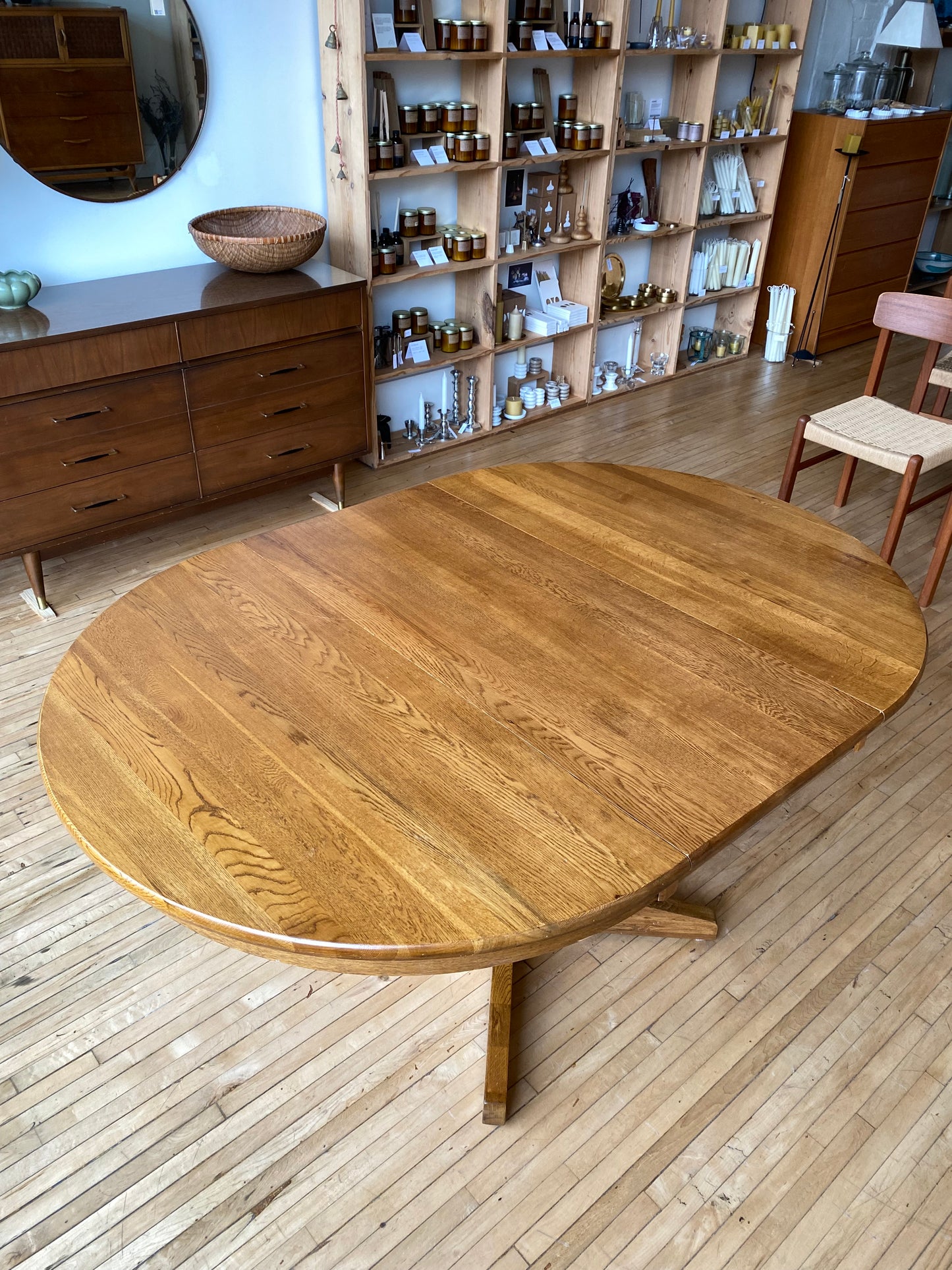 Vintage Oak Dining Table with Pedestal Base