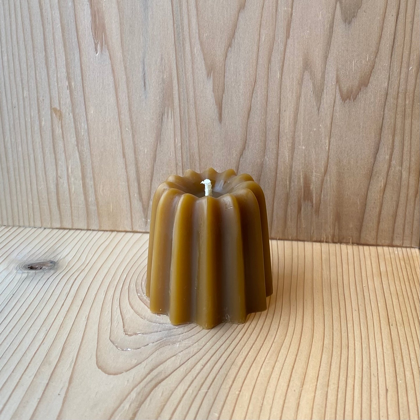 Beeswax Canelé, Molasses