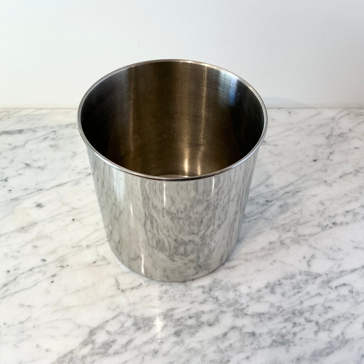 Minimalist Stainless Steel Container, 7"