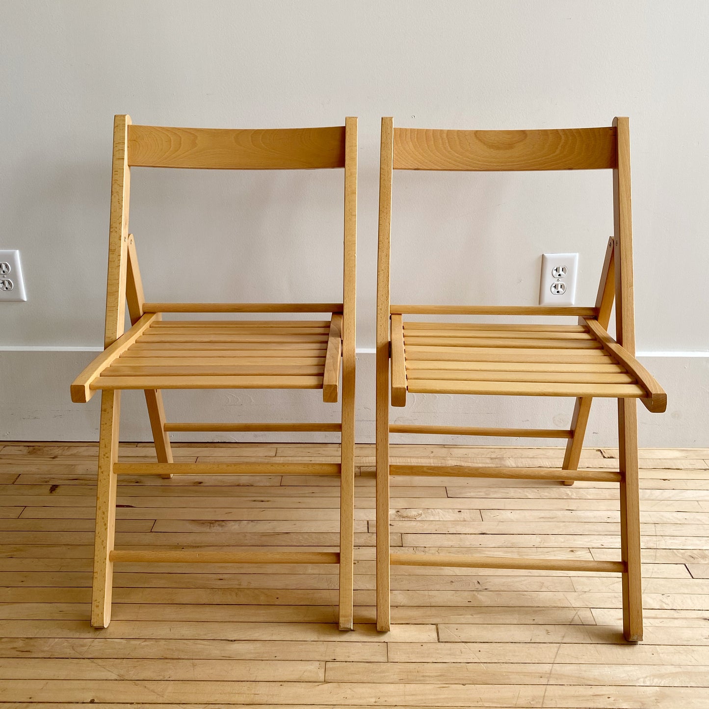 Pair of Vintage Folding Chairs, Italy