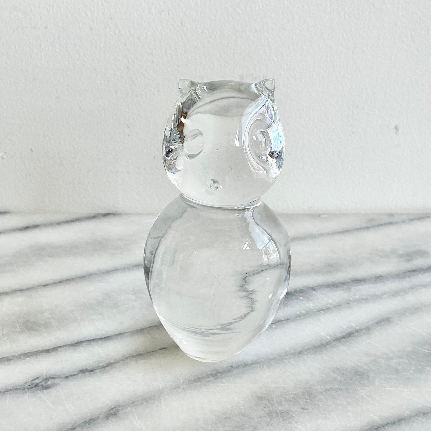 Vintage Glass Owl Figure / Paperweight