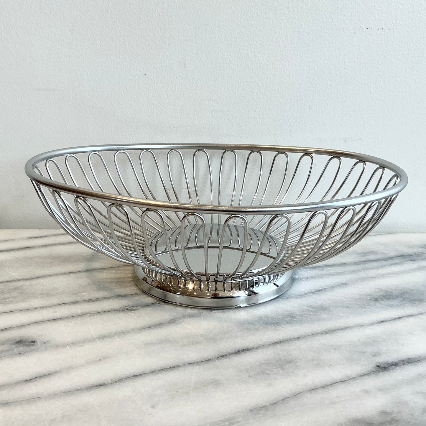 Vintage Small Oval Wire Basket