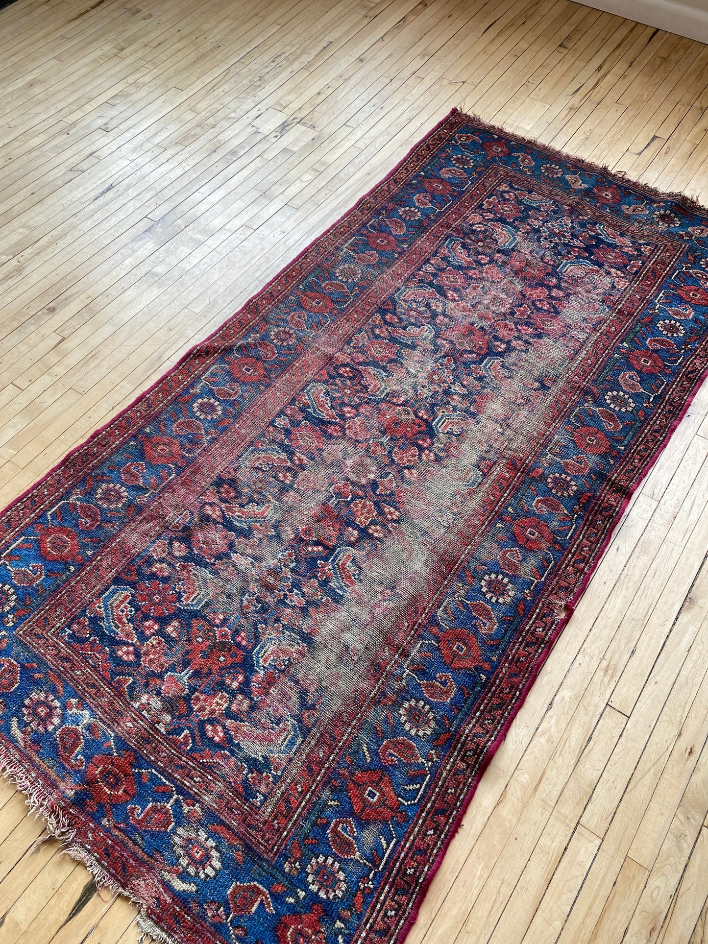 Vintage Hand-knotted Wool Rug (3’5” x 6’6”)