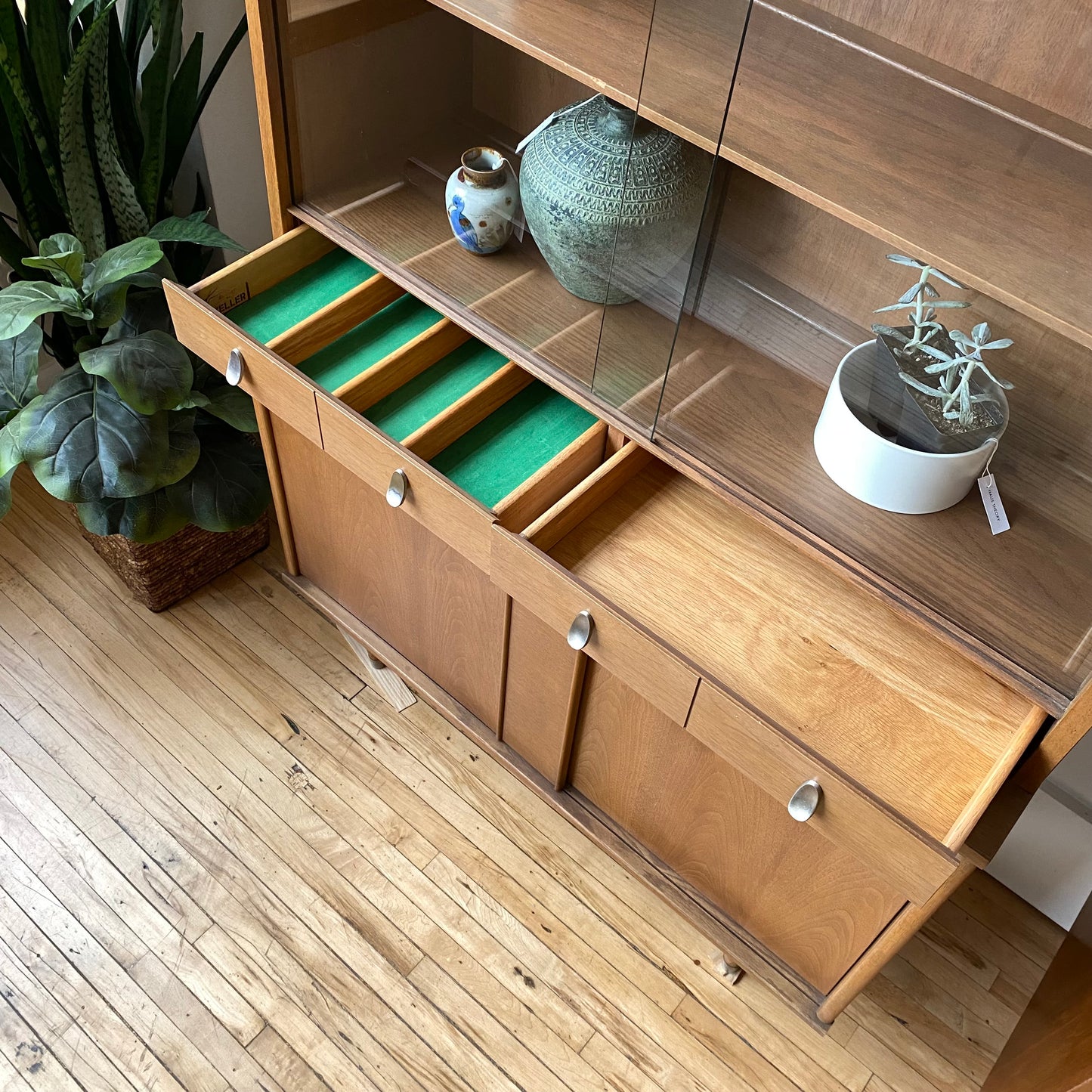 Vintage MCM Hutch with Sliding Glass Doors