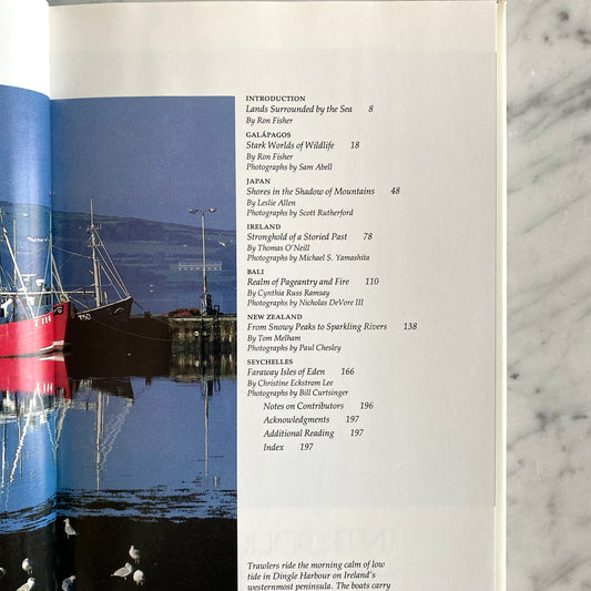 Book: Majestic Island Worlds