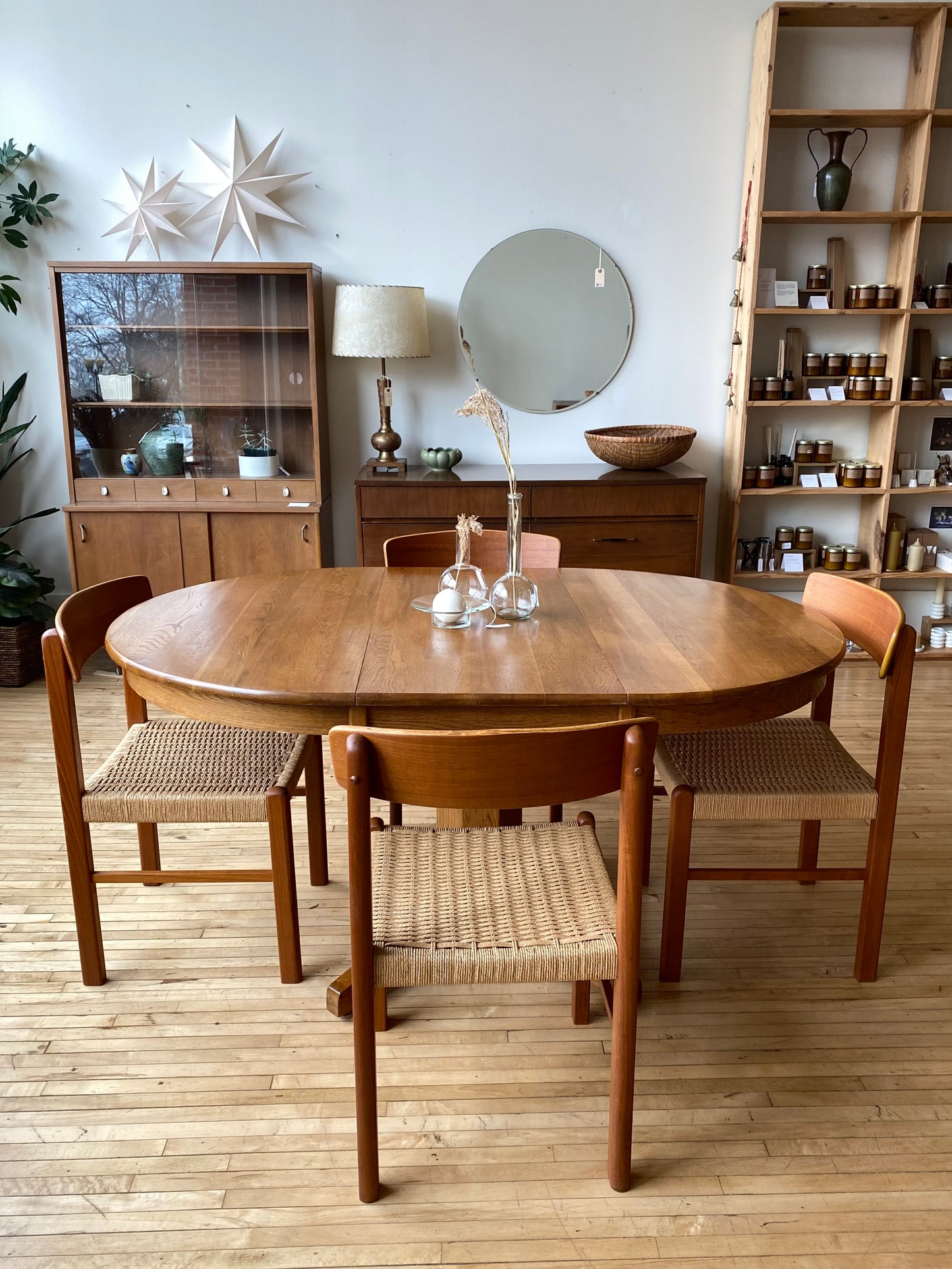 Vintage Oak Dining Table with Pedestal Base