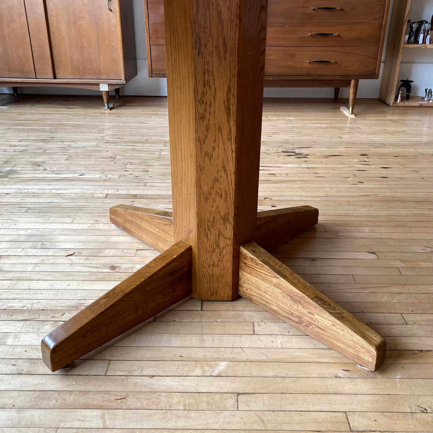 Vintage Oak Dining Table with Pedestal Base