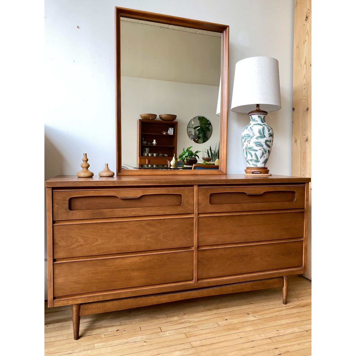 Restored Vintage MCM 6-Drawer Dresser by Bassett