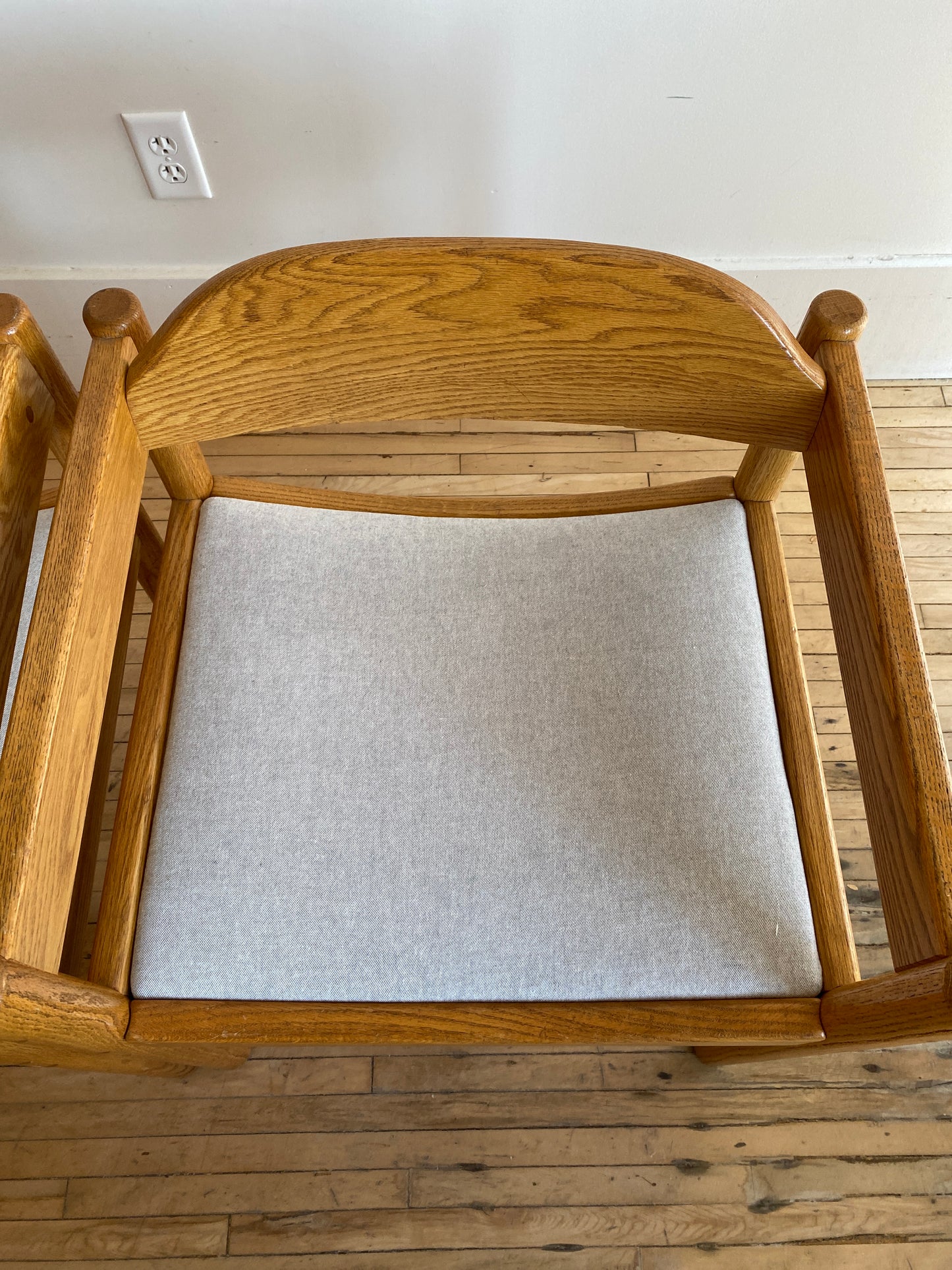 Pair of Vintage Oak Armchairs by Thonet