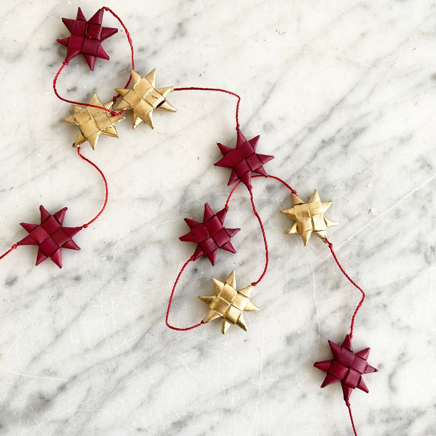 Red & Gold Palm Star Garland