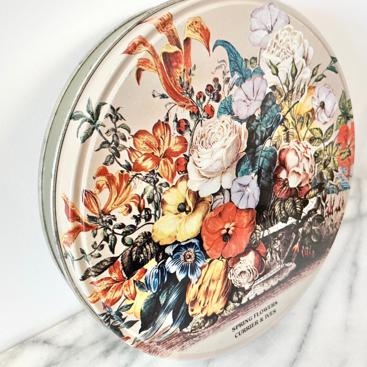 Vintage Floral Tin, 7"