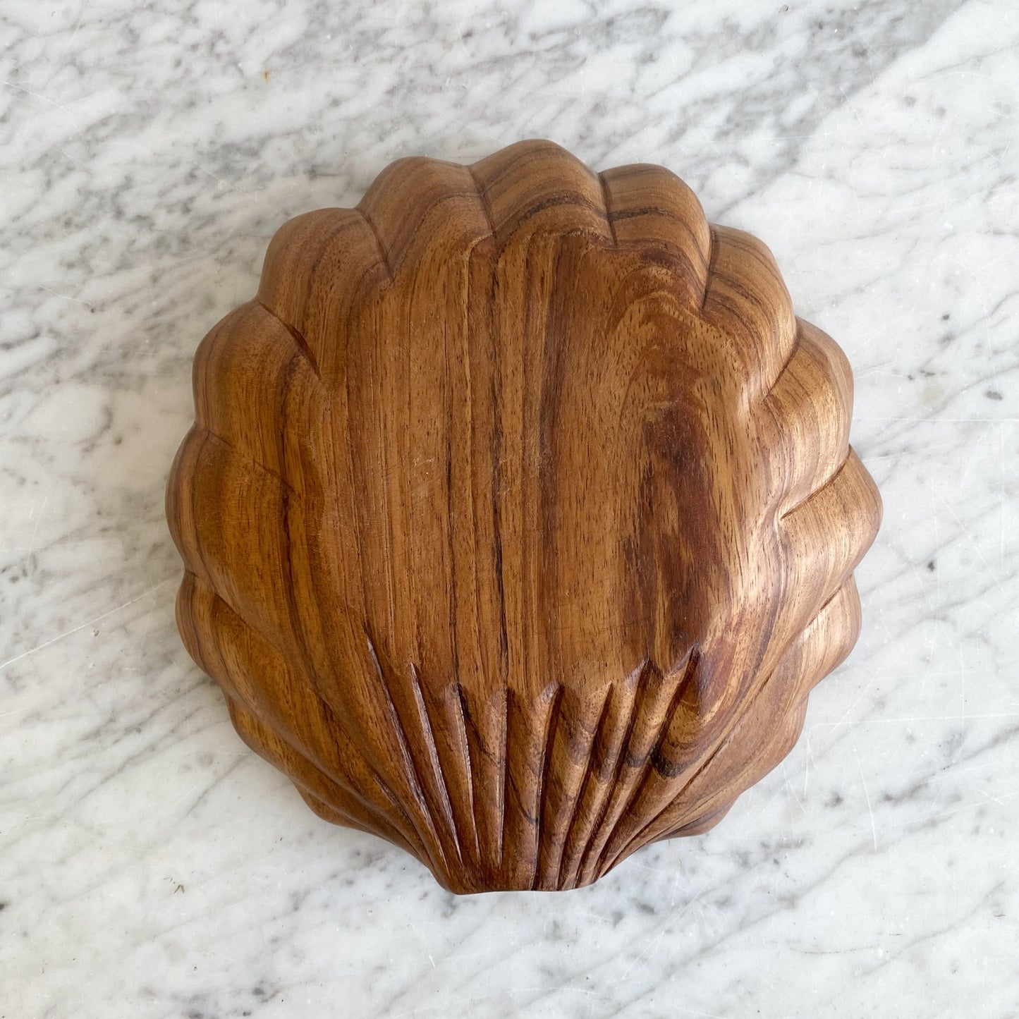 Vintage Wooden Seashell Bowl, 9.5"