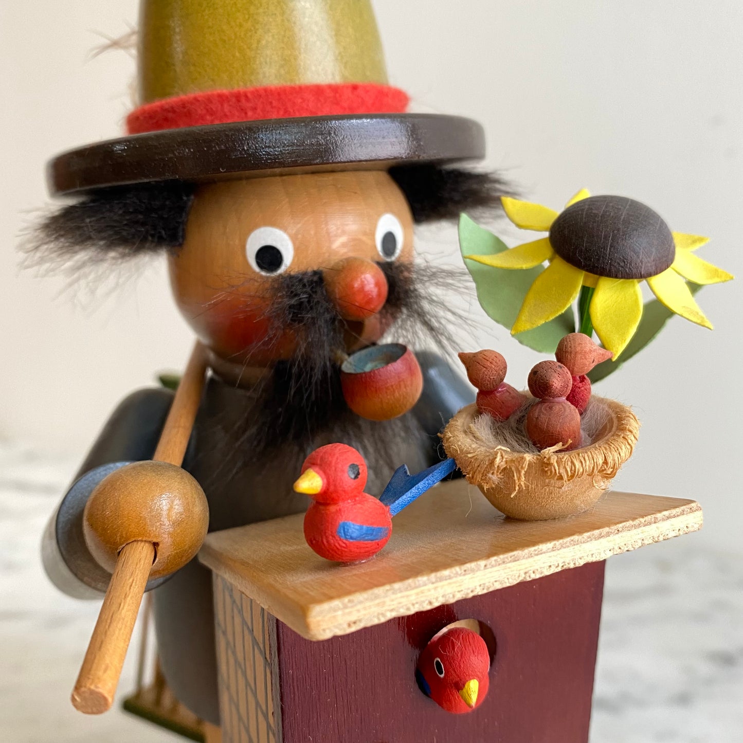 Vintage German Smoker : BIRD WATCHER