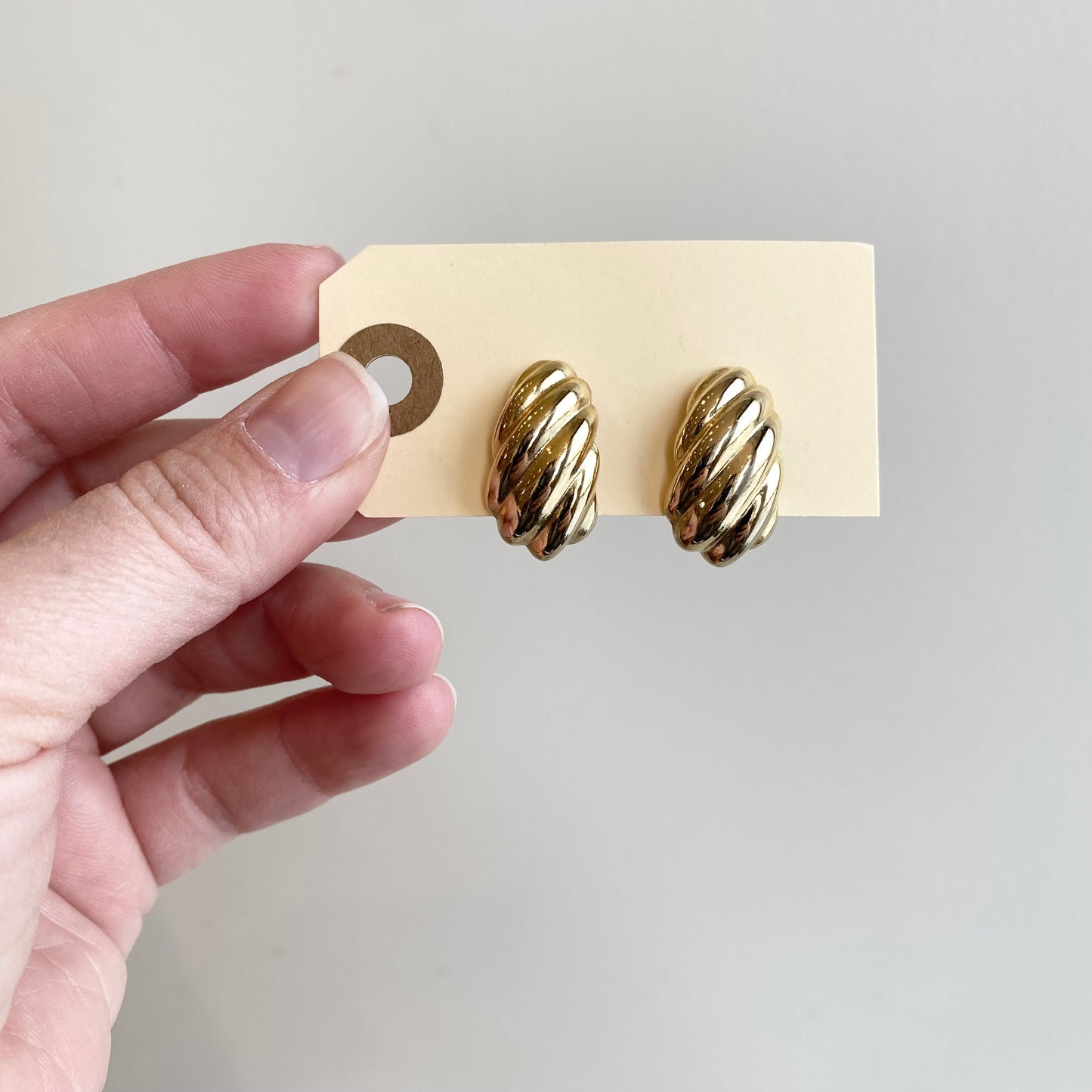 Vintage Golden “Swirl” Earrings