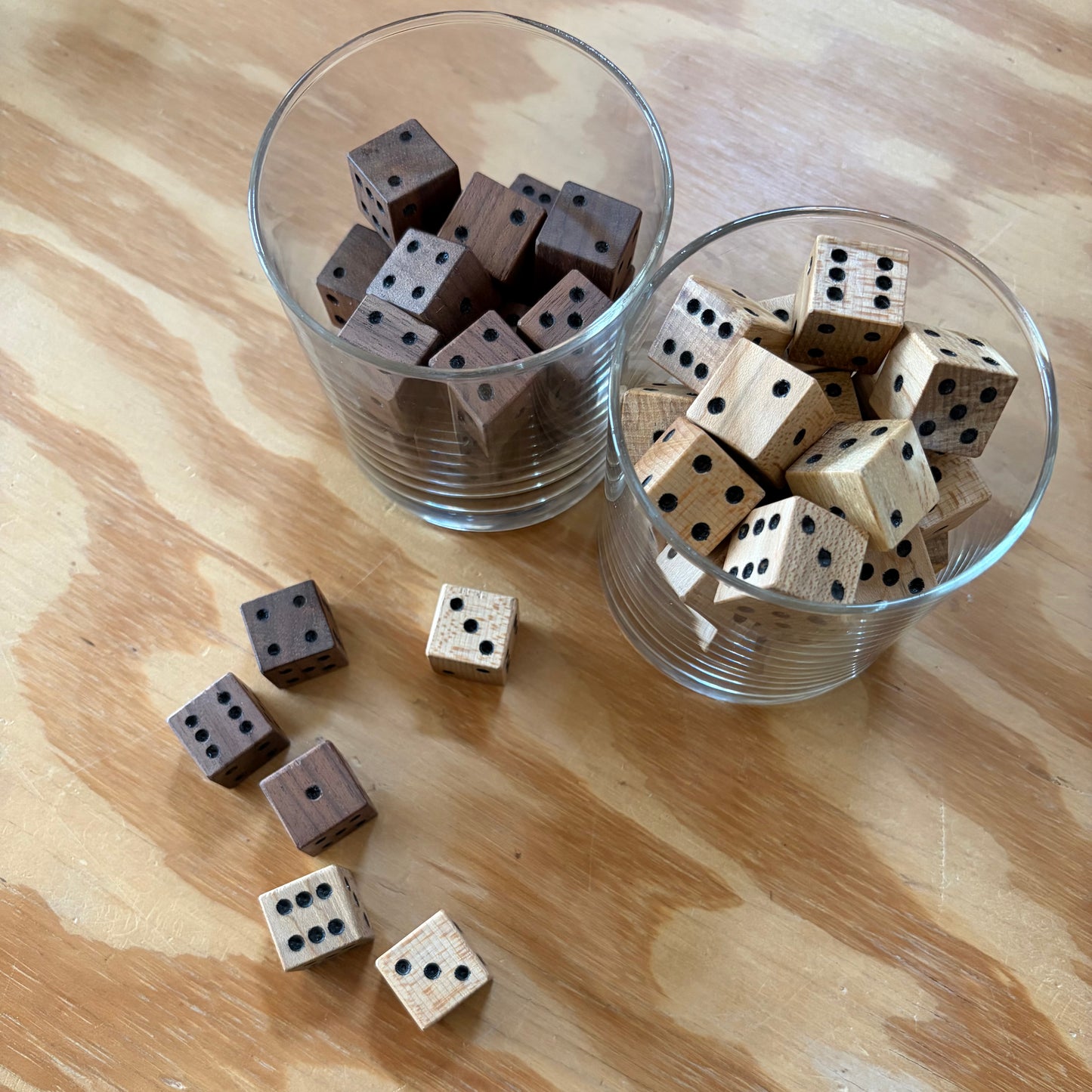 Handcrafted Wooden Dice, Single