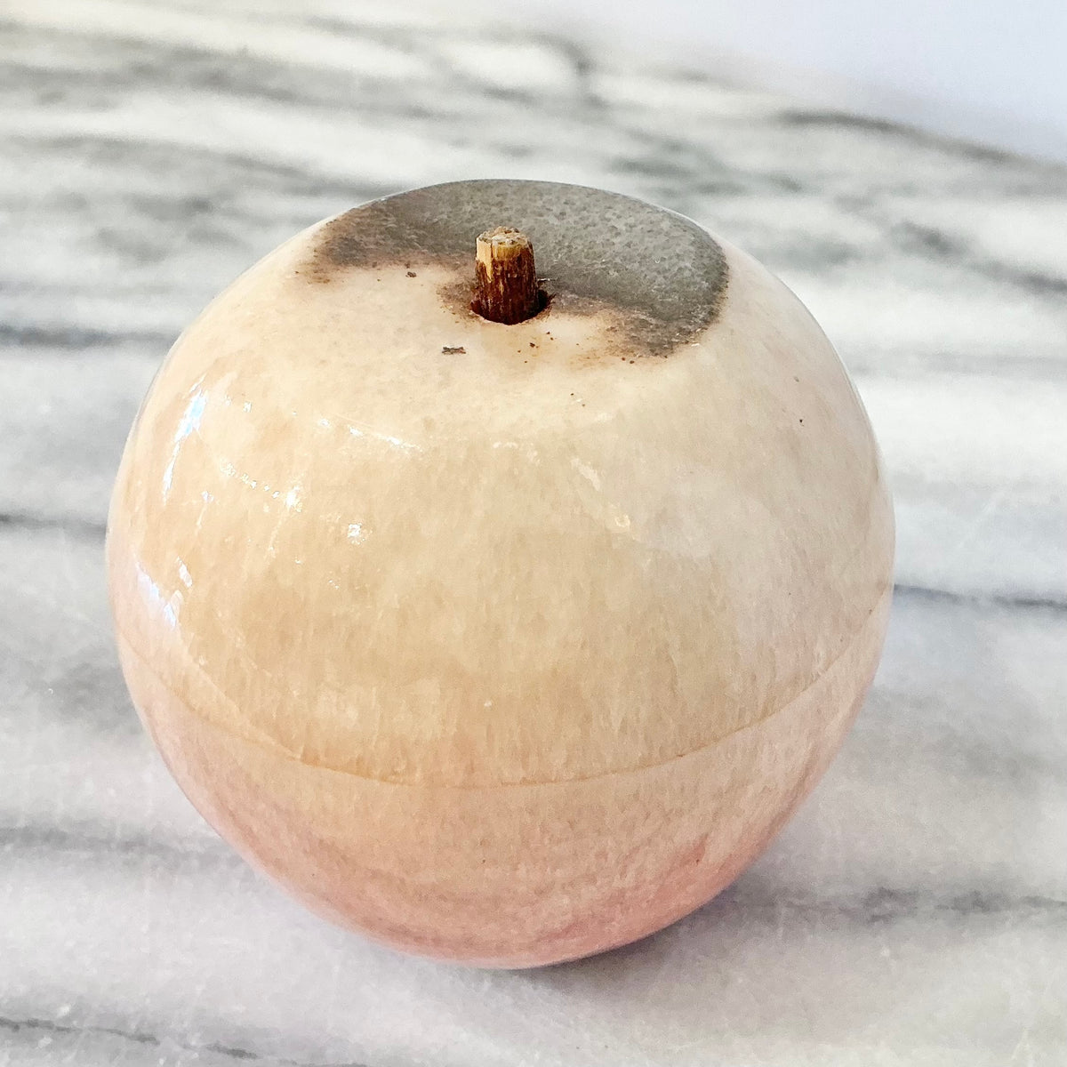 Vintage Pink Onyx Apple
