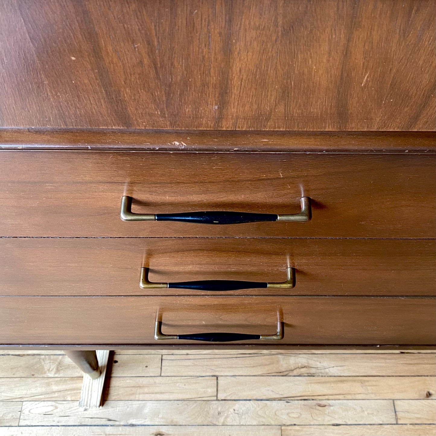 Vintage MCM 6-Drawer Dresser