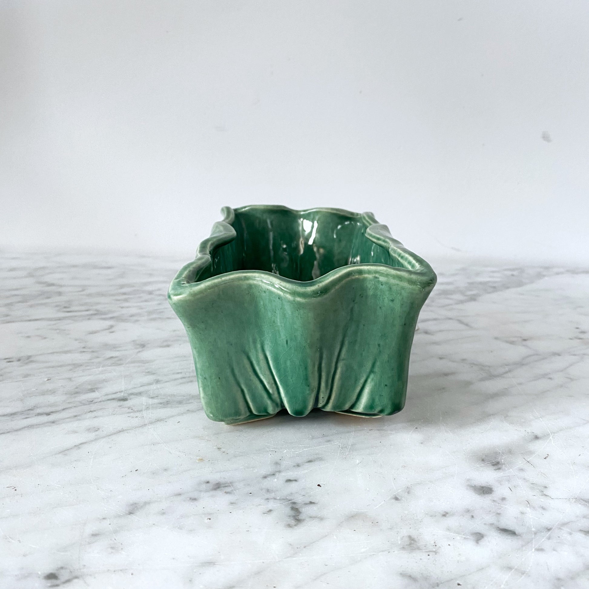 mccoy plant pots Vintage Green Ceramic Planter by McCoy – HAUS THEORY