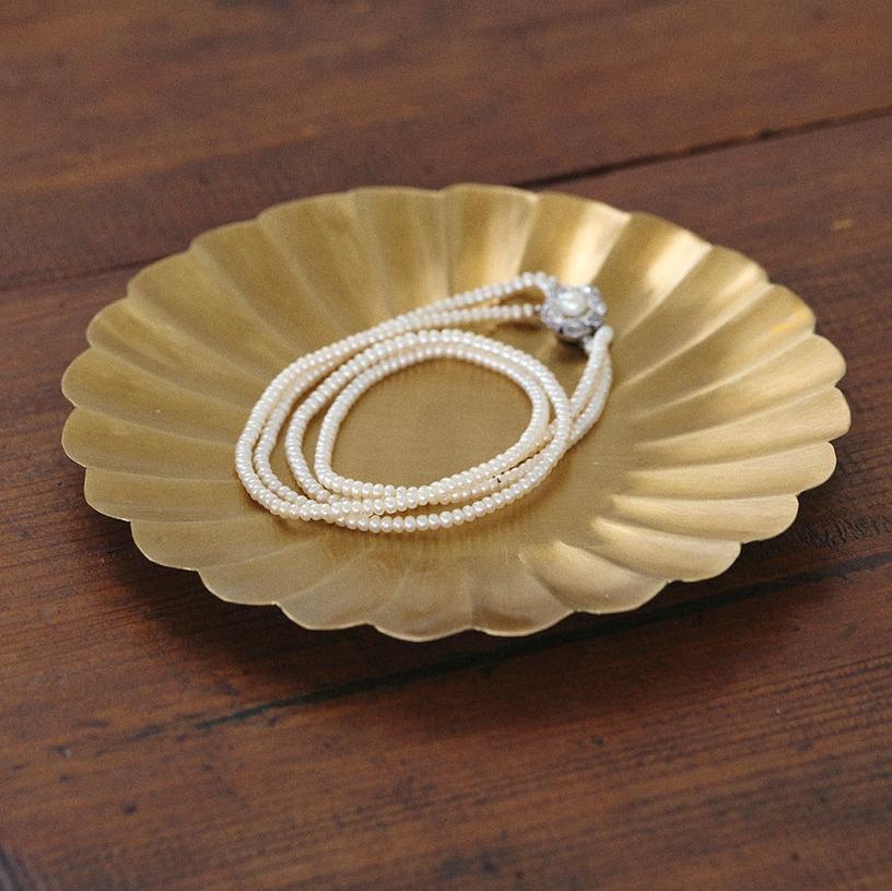 Brass Petal Tray (M)