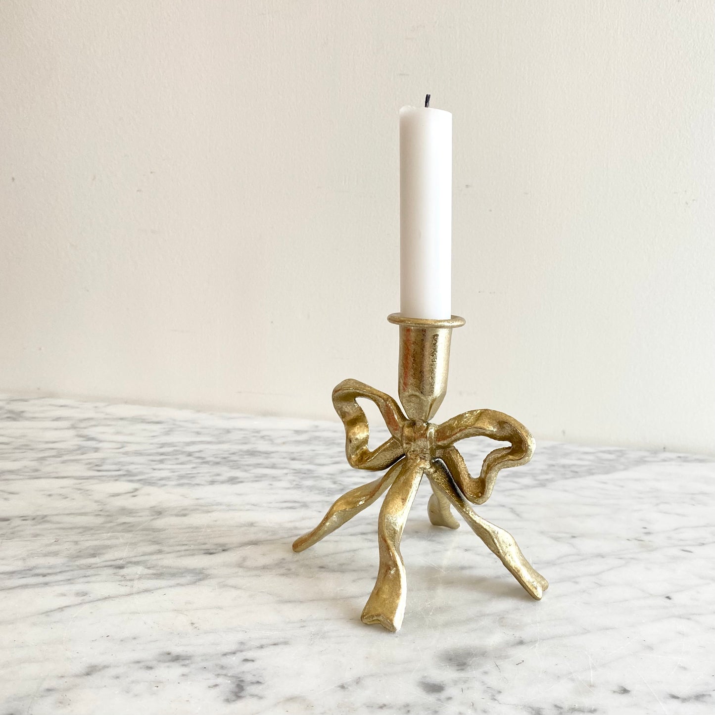 Golden Bow Candle Holder