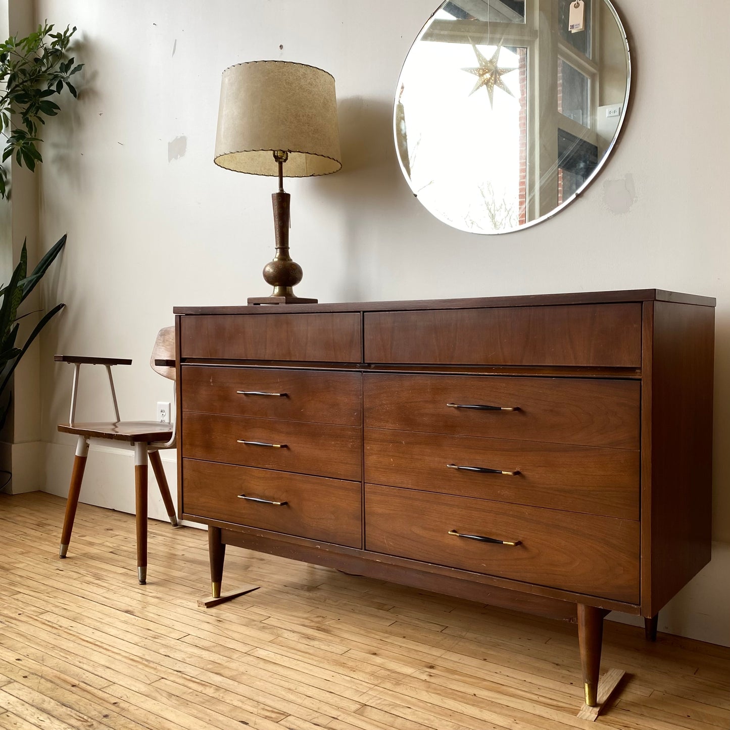 Vintage MCM 6-Drawer Dresser