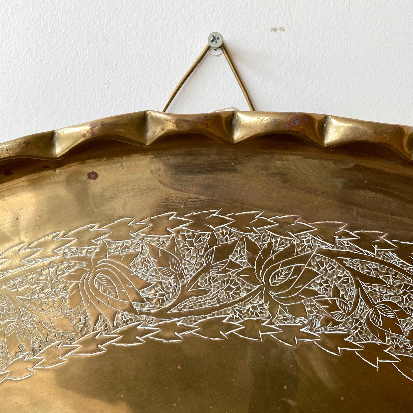 XL Vintage Brass Tray Coffee Table / Wall Decor