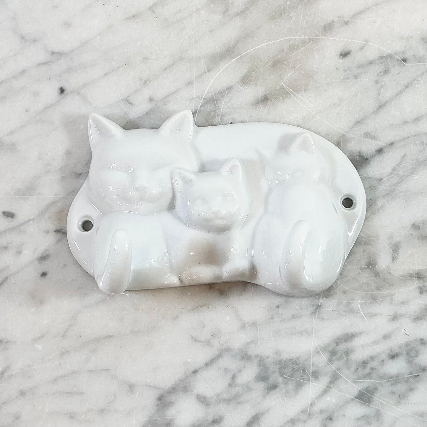 Vintage Porcelain Cat + Kitten Hook